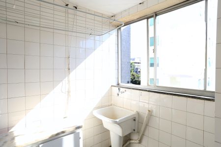 Apartamento à venda com 74m², 2 quartos e 1 vagaÁrea de serviço