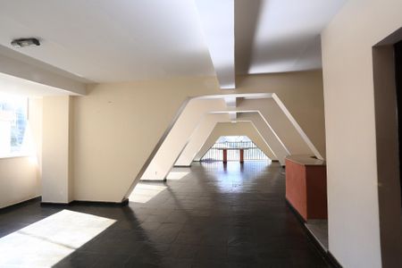 Apartamento à venda com 74m², 2 quartos e 1 vagaÁrea comum - Salão de festas