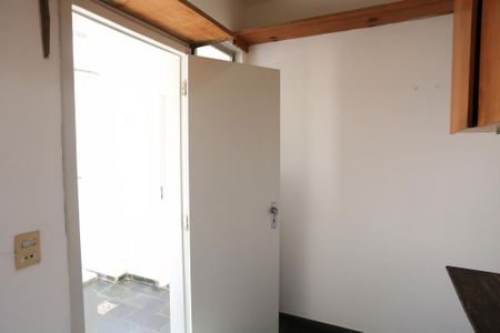 Apartamento à venda com 74m², 2 quartos e 1 vagaQuarto de serviço
