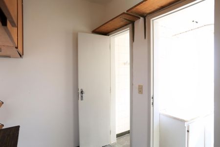Apartamento à venda com 74m², 2 quartos e 1 vagaQuarto de serviço