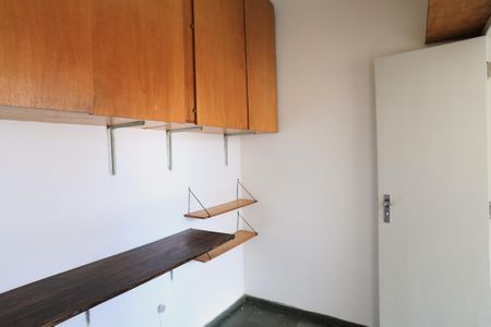 Apartamento à venda com 74m², 2 quartos e 1 vagaQuarto de serviço