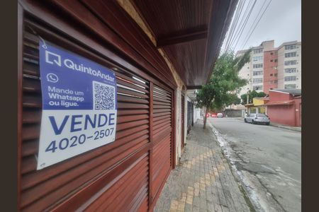 Casa à venda com 250m², 3 quartos e 4 vagas Casa à venda com 250m², 3 quartos e 4 vagasPlaca