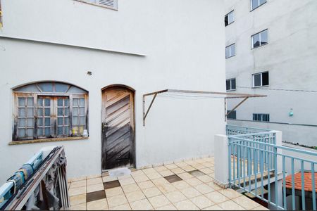 Casa à venda com 250m², 3 quartos e 4 vagasÁrea de Serviço