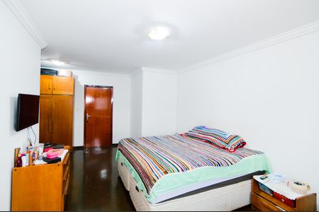 Casa à venda com 250m², 3 quartos e 4 vagasSuíte 3