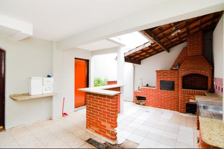 Casa à venda com 250m², 3 quartos e 4 vagasÁrea gourmet