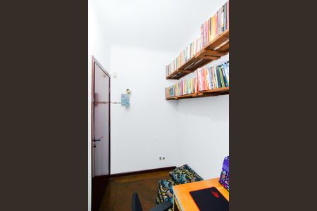 Casa à venda com 250m², 3 quartos e 4 vagasEscritório
