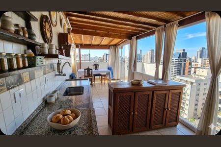Apartamento à venda com 156m², 3 quartos e 2 vagas Apartamento à venda com 156m², 3 quartos e 2 vagasFoto 05