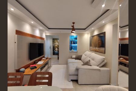 Sala  de apartamento à venda com 3 quartos, 69m² em Vila Caraguata, São Paulo