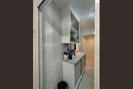 Apartamento à venda com 69m², 3 quartos e 1 vaga Apartamento à venda com 69m², 3 quartos e 1 vagaCozinha - Armários