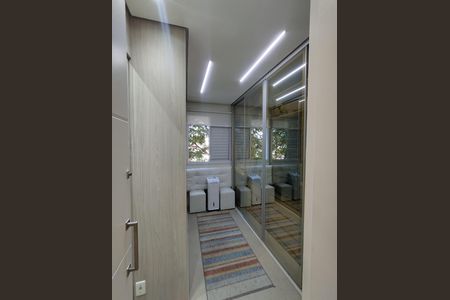 Apartamento à venda com 69m², 3 quartos e 1 vaga Apartamento à venda com 69m², 3 quartos e 1 vagaCloset