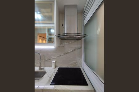 Apartamento à venda com 69m², 3 quartos e 1 vaga Apartamento à venda com 69m², 3 quartos e 1 vagaCozinha - Armários