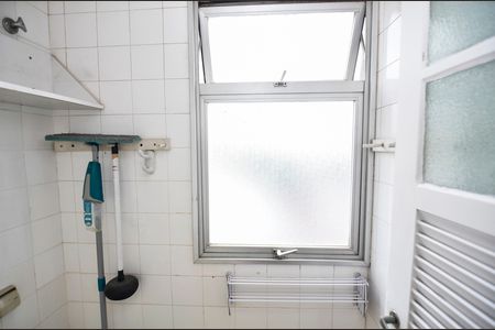Apartamento à venda com 118m², 3 quartos e 1 vaga Apartamento à venda com 118m², 3 quartos e 1 vagaBanheiro de Serviço