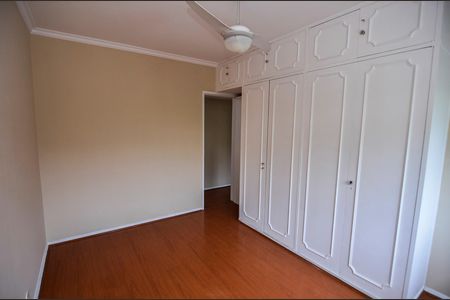 Apartamento à venda com 118m², 3 quartos e 1 vaga Apartamento à venda com 118m², 3 quartos e 1 vagaQuarto 2