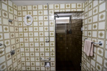 Apartamento à venda com 118m², 3 quartos e 1 vaga Apartamento à venda com 118m², 3 quartos e 1 vagaBanheiro Social