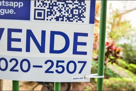 Apartamento à venda com 118m², 3 quartos e 1 vaga Apartamento à venda com 118m², 3 quartos e 1 vagaFachada