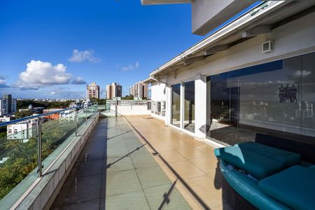 Apartamento à venda com 459m², 3 quartos e 3 vagasTerraço