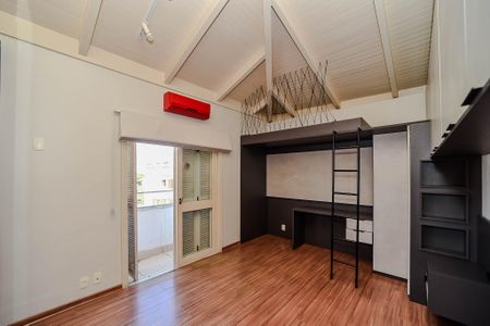 Apartamento à venda com 459m², 3 quartos e 3 vagasQuarto 1