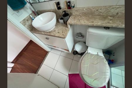 Banheiro de apartamento à venda com 2 quartos, 43m² em Vila Andrade, São Paulo