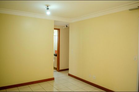 Apartamento para alugar com 3 quartos, 69m² em Alto da Glória, Goiânia