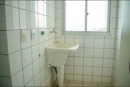 Apartamento para alugar com 3 quartos, 69m² em Alto da Glória, Goiânia