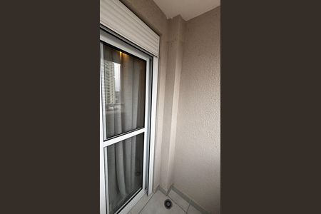 Apartamento para alugar com 58m², 2 quartos e 1 vaga Apartamento para alugar com 58m², 2 quartos e 1 vagaQuarto Varanda