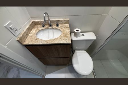 Apartamento para alugar com 58m², 2 quartos e 1 vaga Apartamento para alugar com 58m², 2 quartos e 1 vagaBanheiro