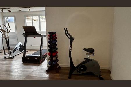 Apartamento para alugar com 58m², 2 quartos e 1 vaga Apartamento para alugar com 58m², 2 quartos e 1 vagaAcademia