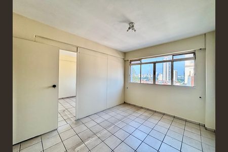 Quarto 1  de apartamento para alugar com 2 quartos, 65m² em Pinheiros, São Paulo