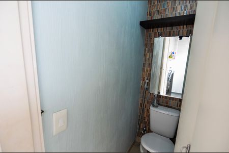 Apartamento para alugar com 80m², 3 quartos e sem vaga Apartamento para alugar com 80m², 3 quartos e sem vagaBanheiro de Serviço