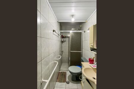 Casa à venda com 120m², 2 quartos e 1 vaga Casa à venda com 120m², 2 quartos e 1 vagaBanheiro