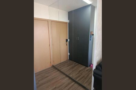Apartamento à venda com 55m², 2 quartos e 1 vaga Apartamento à venda com 55m², 2 quartos e 1 vagaSala