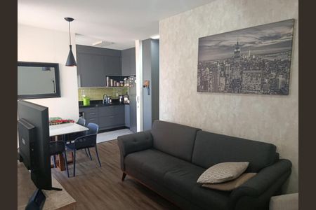 Apartamento à venda com 55m², 2 quartos e 1 vaga Apartamento à venda com 55m², 2 quartos e 1 vagaSala