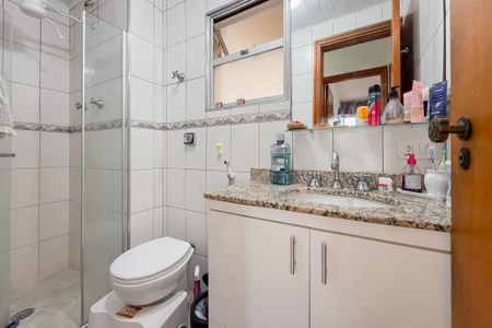 Apartamento para alugar com 70m², 3 quartos e 1 vaga Apartamento para alugar com 70m², 3 quartos e 1 vagaBanheiro Corredor