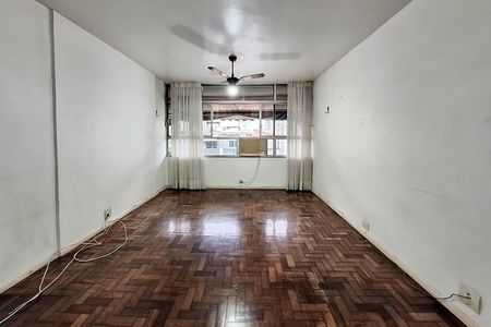Apartamento à venda com 98m², 3 quartos e 1 vaga Apartamento à venda com 98m², 3 quartos e 1 vagaSala