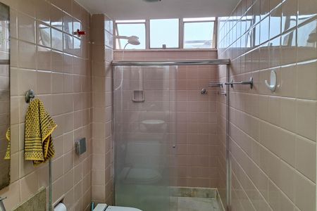 Apartamento à venda com 98m², 3 quartos e 1 vaga Apartamento à venda com 98m², 3 quartos e 1 vagaBanheiro Social