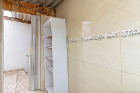 Casa para alugar com 54m², 2 quartos e 1 vaga Casa para alugar com 54m², 2 quartos e 1 vagaLavanderia