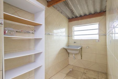 Casa para alugar com 54m², 2 quartos e 1 vaga Casa para alugar com 54m², 2 quartos e 1 vagaLavanderia