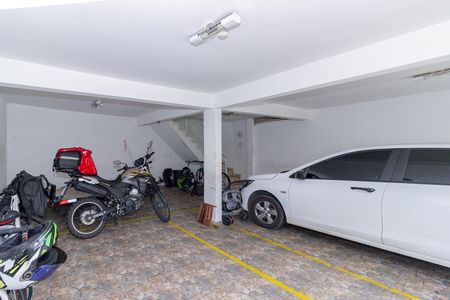 Casa para alugar com 54m², 2 quartos e 1 vaga Casa para alugar com 54m², 2 quartos e 1 vagaGaragem
