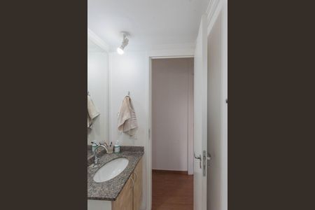 Apartamento à venda com 55m², 2 quartos e 1 vaga Apartamento à venda com 55m², 2 quartos e 1 vagaBanheiro