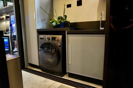 Apartamento para alugar com 145m², 2 quartos e 2 vagas Apartamento para alugar com 145m², 2 quartos e 2 vagasLavanderia