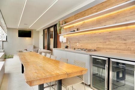 Apartamento para alugar com 145m², 2 quartos e 2 vagas Apartamento para alugar com 145m², 2 quartos e 2 vagasÁrea comum - Área Gourmet