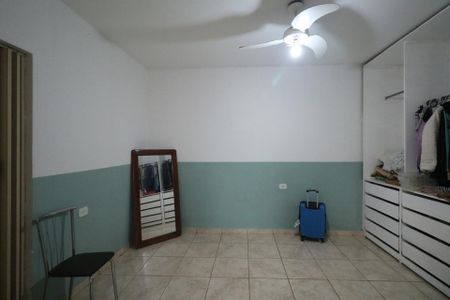Casa à venda com 246m², 2 quartos e 2 vagas Casa à venda com 246m², 2 quartos e 2 vagasSuíte 1