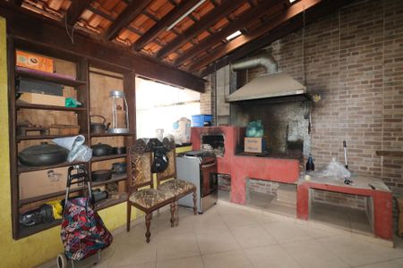Casa à venda com 246m², 2 quartos e 2 vagas Casa à venda com 246m², 2 quartos e 2 vagasÁrea Gourmet