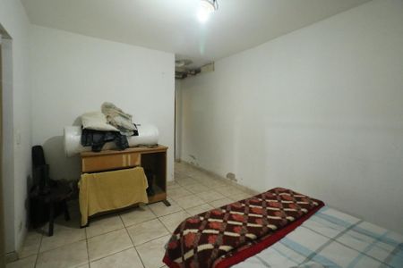 Casa à venda com 246m², 2 quartos e 2 vagas Casa à venda com 246m², 2 quartos e 2 vagasSala de TV