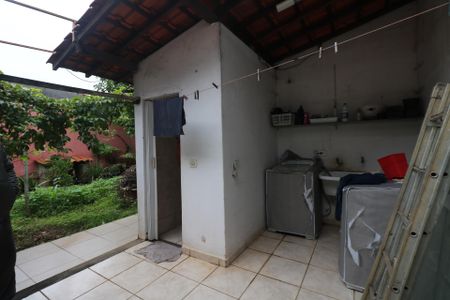 Casa à venda com 246m², 2 quartos e 2 vagas Casa à venda com 246m², 2 quartos e 2 vagasÁrea de Serviço