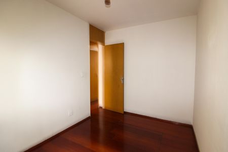 Quarto 2 de apartamento à venda com 2 quartos, 46m² em Jardim Boa Vista, São Paulo