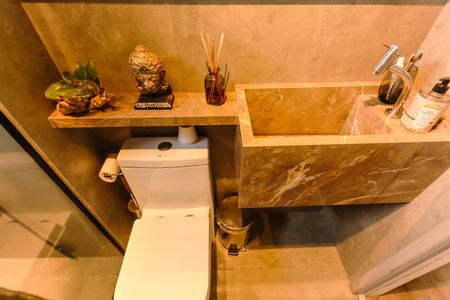 Apartamento à venda com 45m², 2 quartos e sem vaga Apartamento à venda com 45m², 2 quartos e sem vagaBanheiro