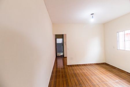 Sala de casa para alugar com 1 quarto, 50m² em Jardim Julio, Barueri