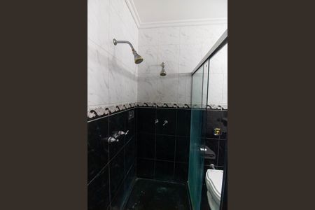 Casa para alugar com 130m², 5 quartos e 3 vagas Casa para alugar com 130m², 5 quartos e 3 vagasBanheiro da Suíte