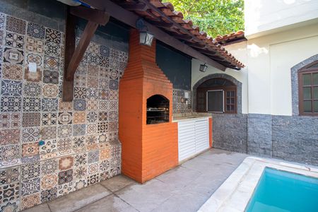 Casa para alugar com 260m², 3 quartos e 2 vagas Casa para alugar com 260m², 3 quartos e 2 vagasChurrasqueira